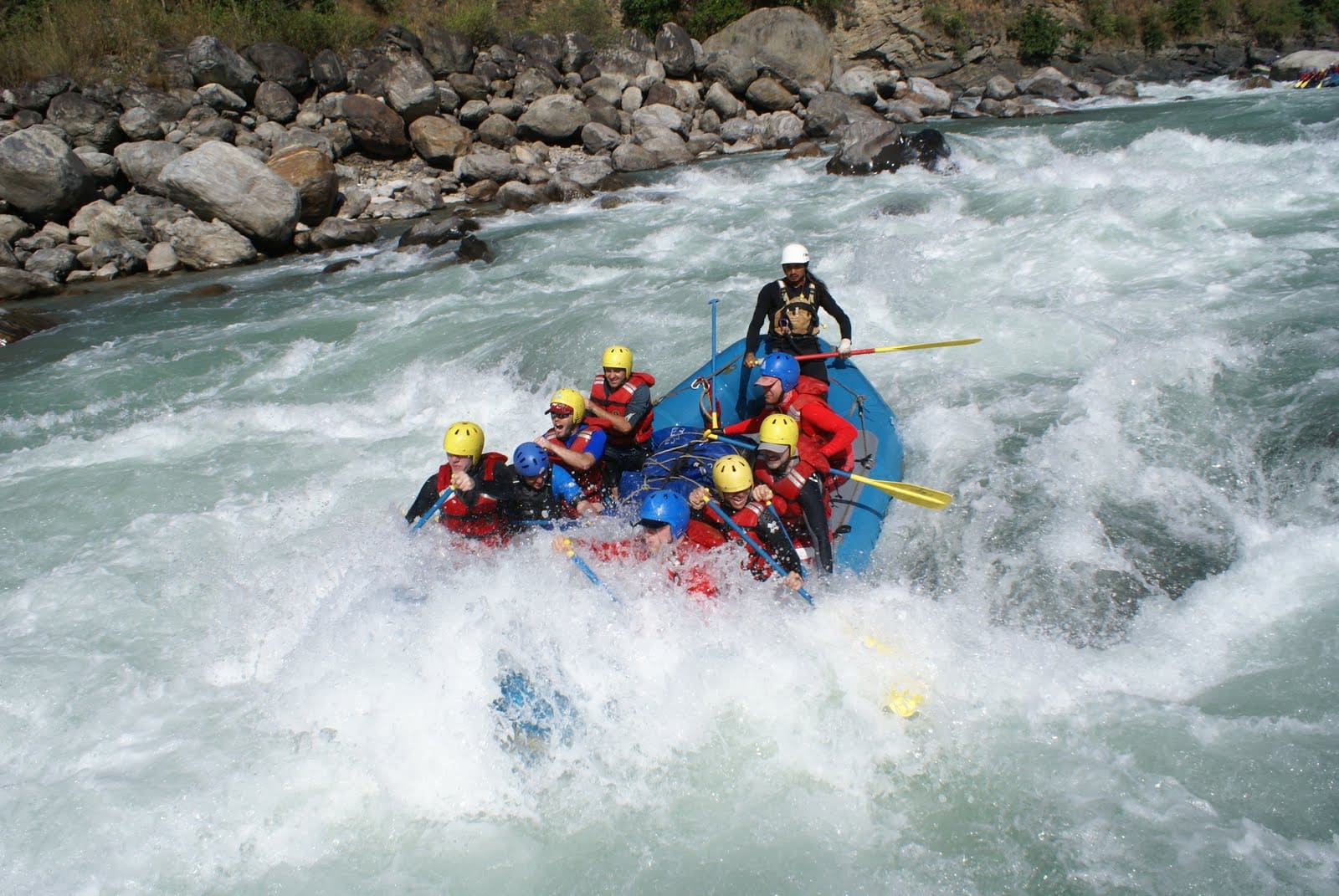 rafting-in-nepal1432274331